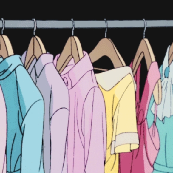 Meet your Posher, Nicole - Picture 1 of 1